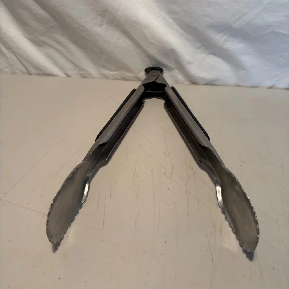 Farbetware Stainless Steel Kitchen Tongs with Black Grip great condition